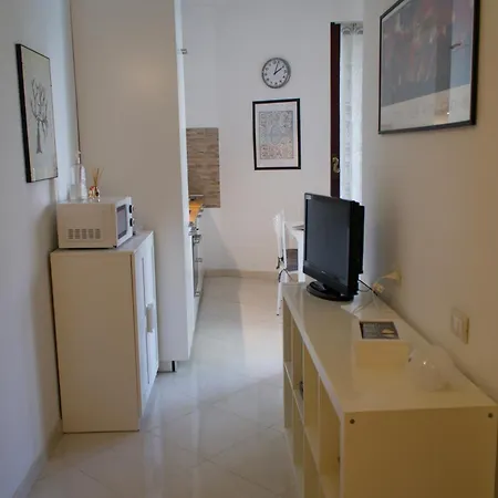 Maison Delle Tartane Apartment *